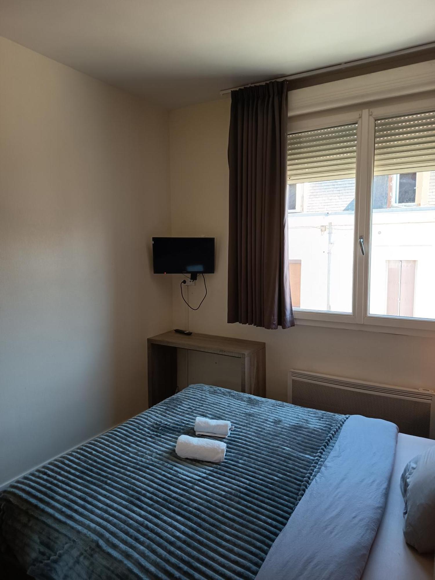 Hotel De La Gare เปรีเกอ ภายนอก รูปภาพ